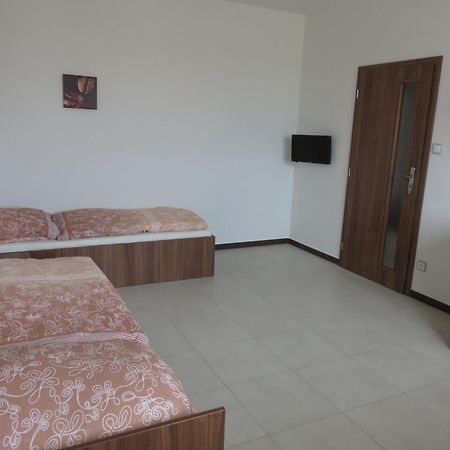 Penzion U Dulíka Veselí nad Moravou Exterior foto